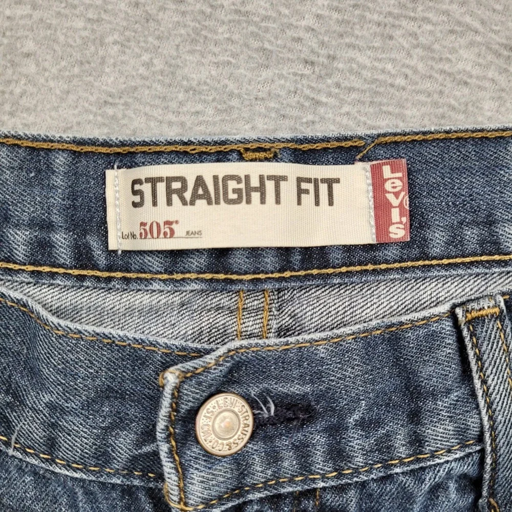 Levi's 505 Straight‎ Fit Jeans Mens 34x30 Blue Denim Classic Casual Cotton Y2K